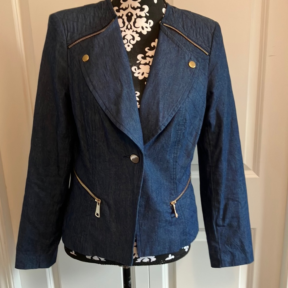 Classic dressy “jean” jacket with waterfall collar and zipper detailing